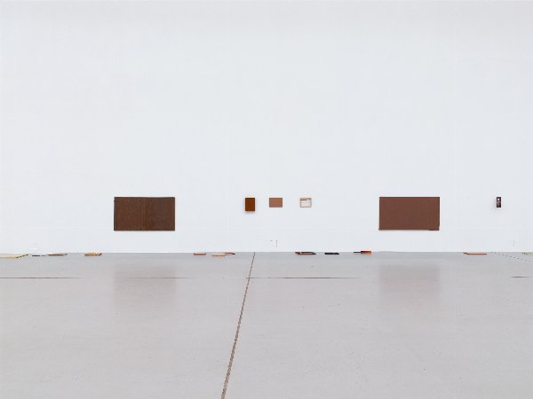 nackte Wand, Examen 2020, documentaHalle